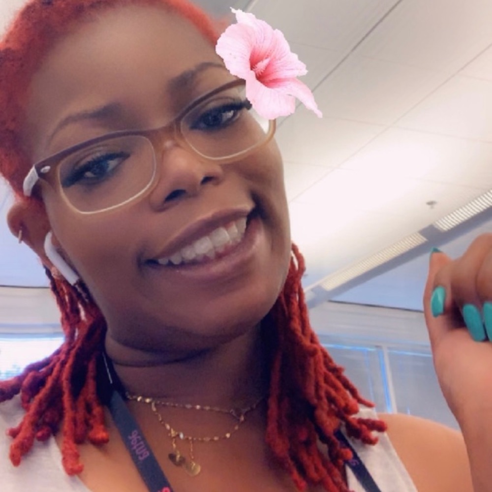 Meet your Posher, Shaniel